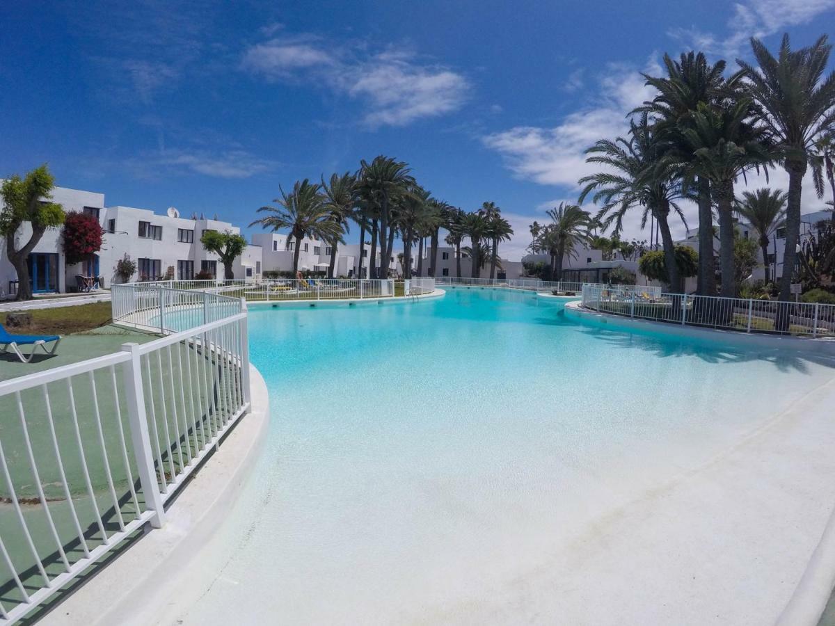 Апартаменты Corralejo Oasis Экстерьер фото